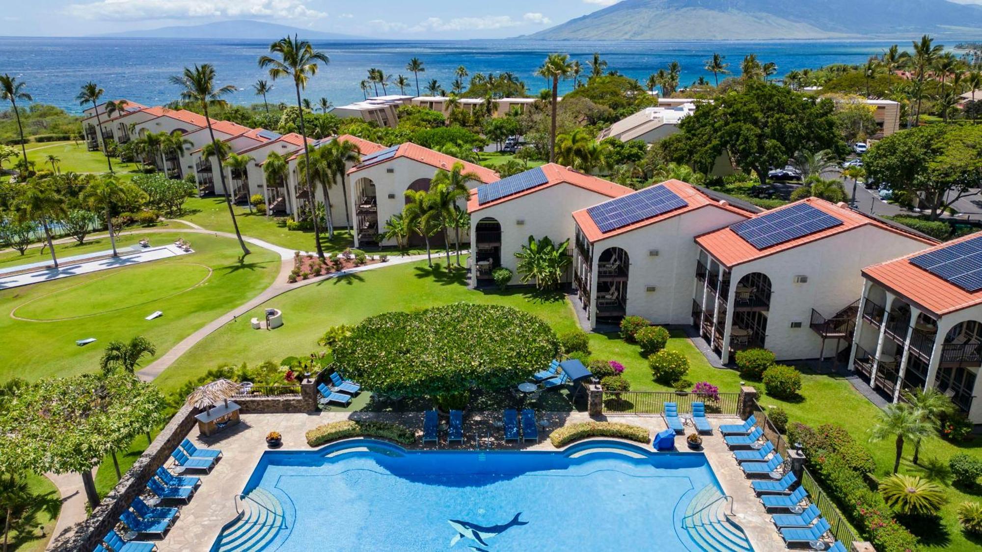 Aston Maui Hill Aparthotel Уайлеа Екстериор снимка